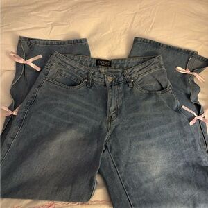 Reserved Women's Light Blue Straight Leg Jeans with Pink Accents